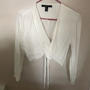 White tie front long-sleeve crop top